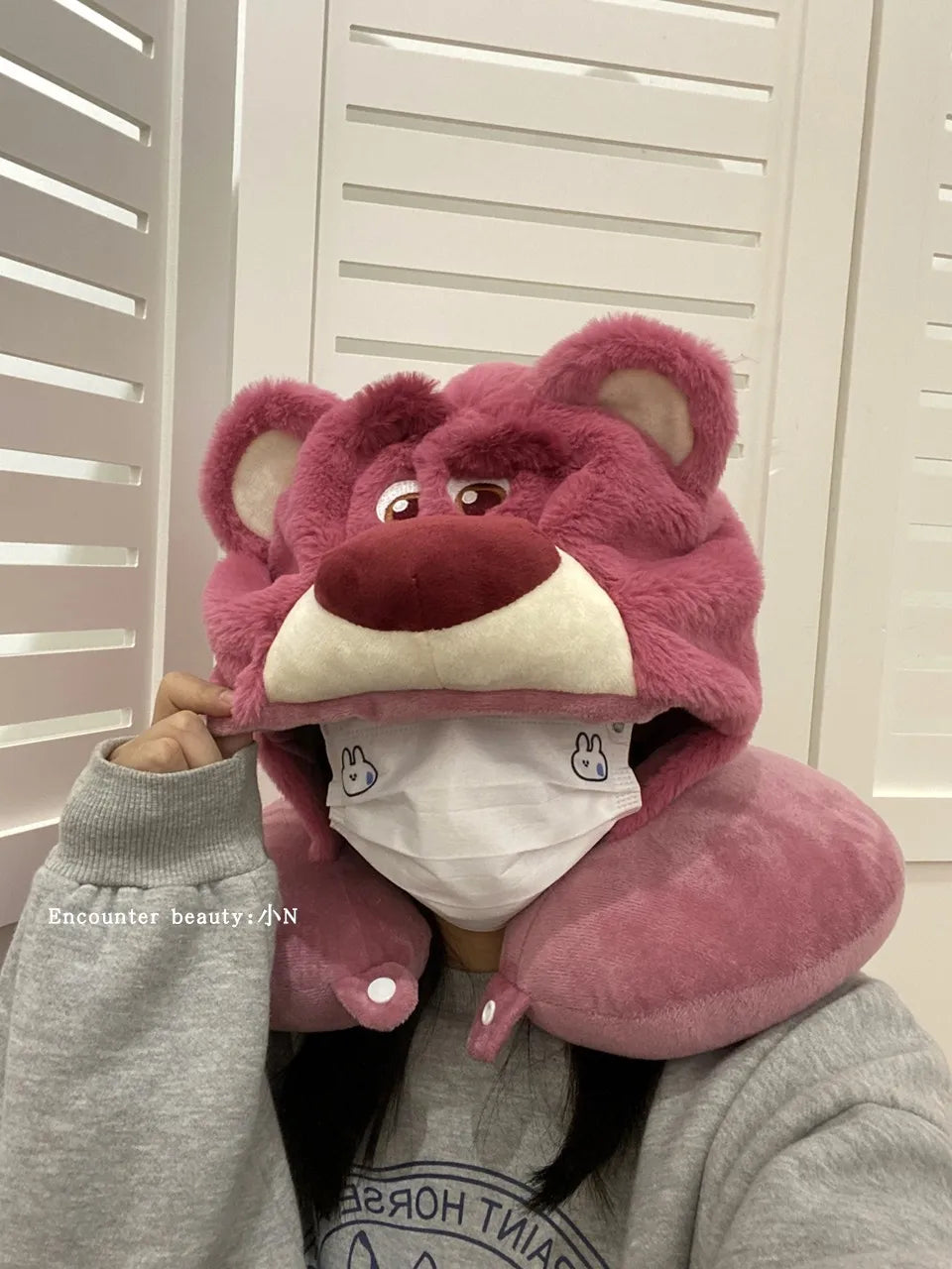 Lovely Lotso Travel Blackout Neck Pillow Strawberry Bear Kawaii Japanese Style Hooded U-shaped Neck Pillow Lolita Girl Gifts